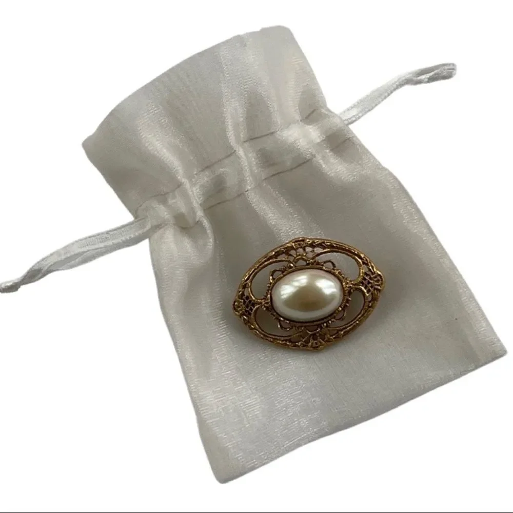 1928 Vintage Victorian Revival Faux Pearl Pin
